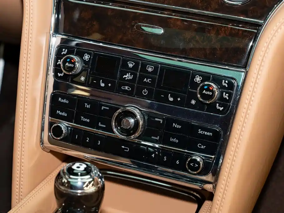 Bentley Mulsanne — миниатюра 13