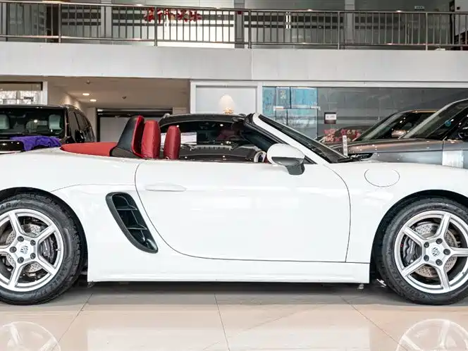 Porsche 718 2022 Boxster 2.0T
