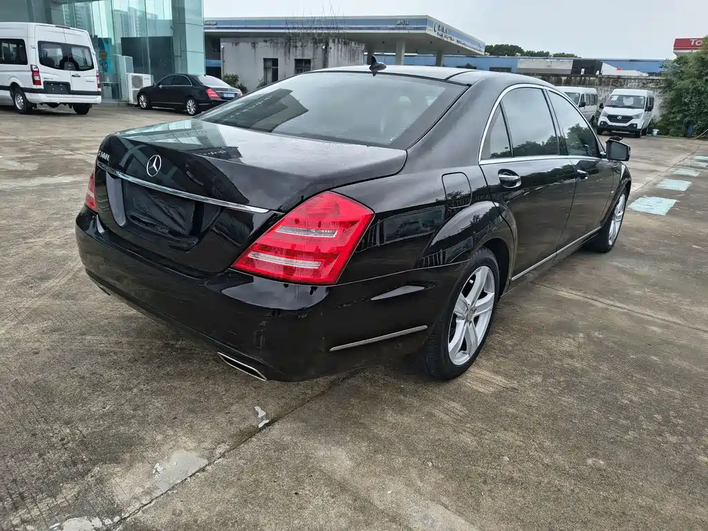 Mercedes-Benz S-Class — миниатюра 4