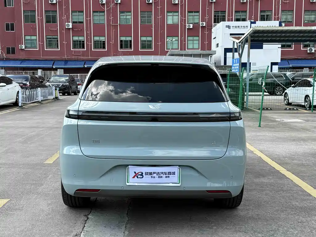 Li Auto L6 2025 Pro