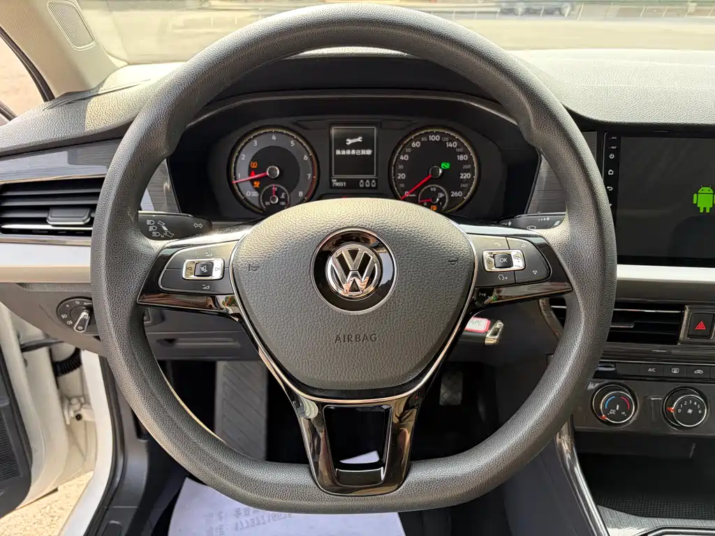 Volkswagen Lavida 2018 1.5L AT Comfort V