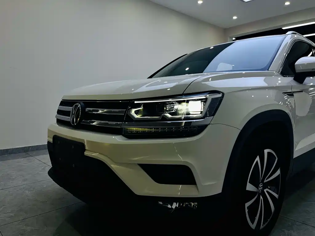 Volkswagen Tharu — миниатюра 16