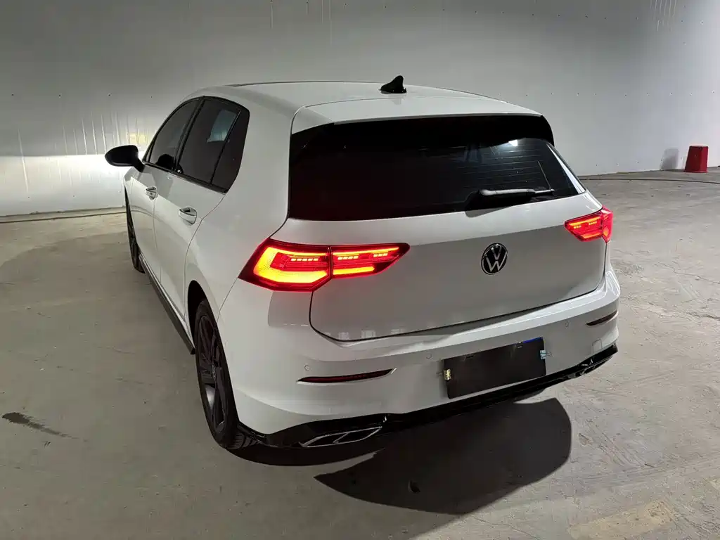 Volkswagen Golf — миниатюра 5
