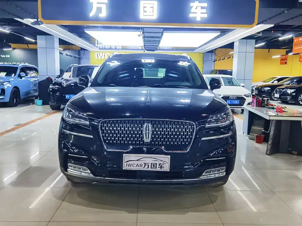 Lincoln Aviator — миниатюра 4