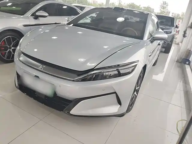 2025 BYD Han
