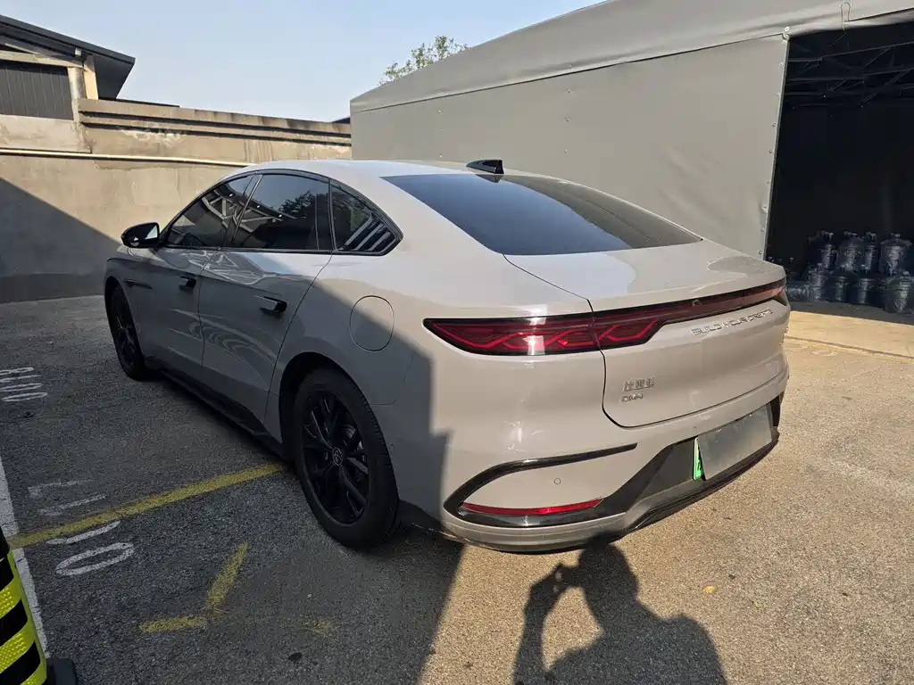 BYD Han — миниатюра 5