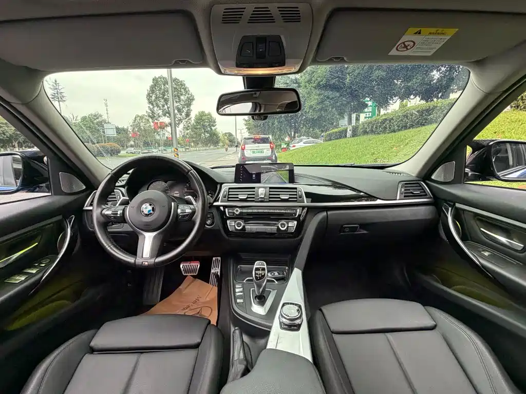 BMW 3 Series — миниатюра 13