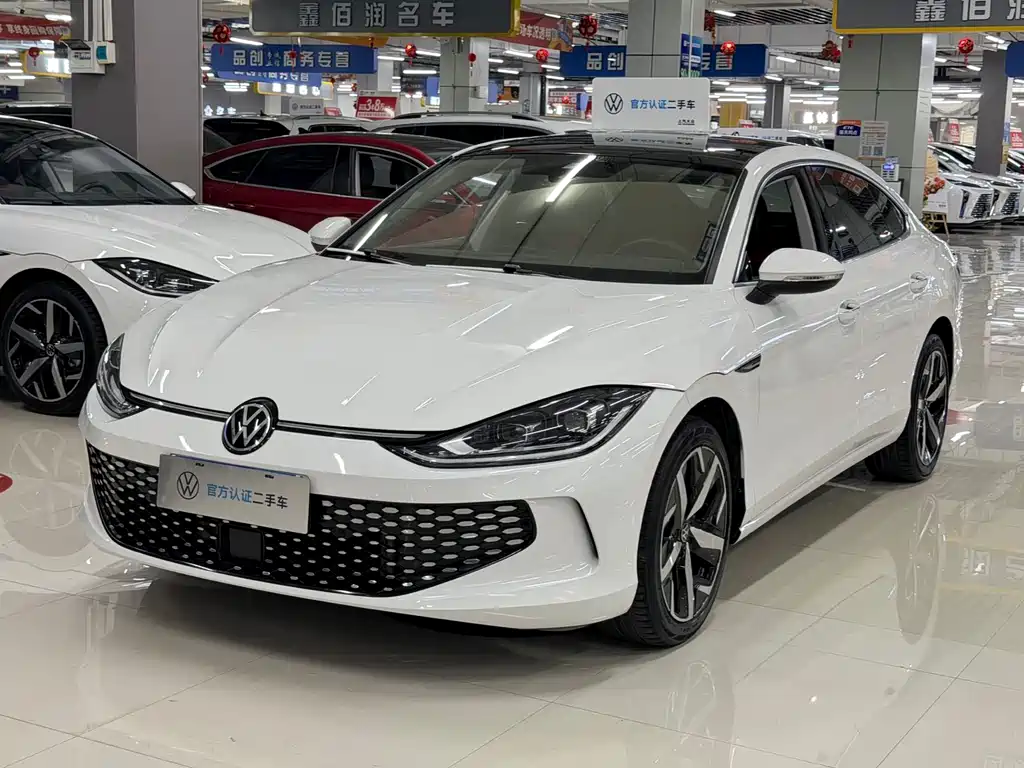 Купить Volkswagen Lamando