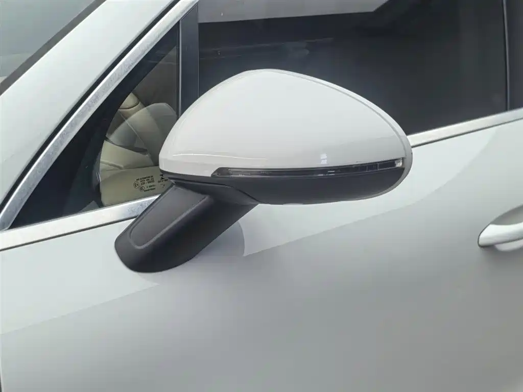 Porsche Macan — миниатюра 31