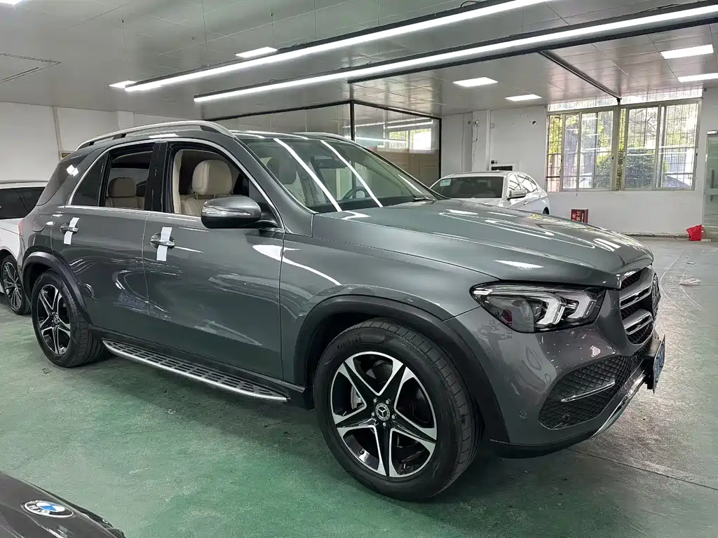 MERCEDES-BENZ GLE