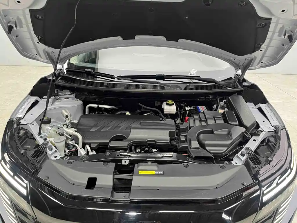 Nissan Qashqai — миниатюра 26
