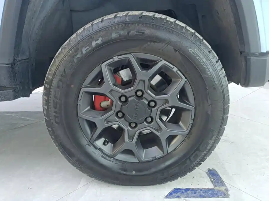 BAIC BJ40 2023 2.0D AT