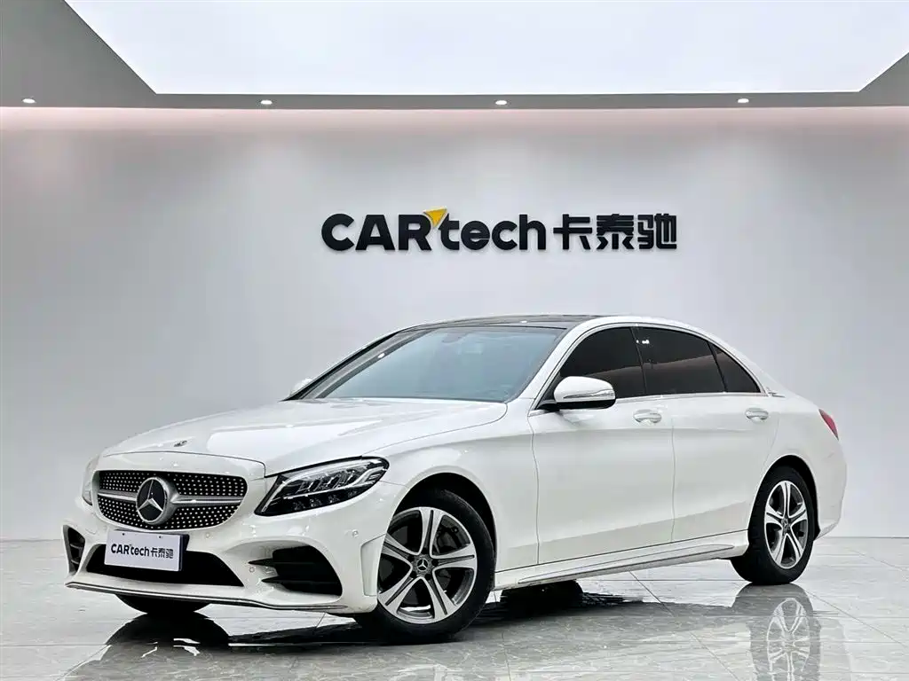 Mercedes-Benz C-Class 2019