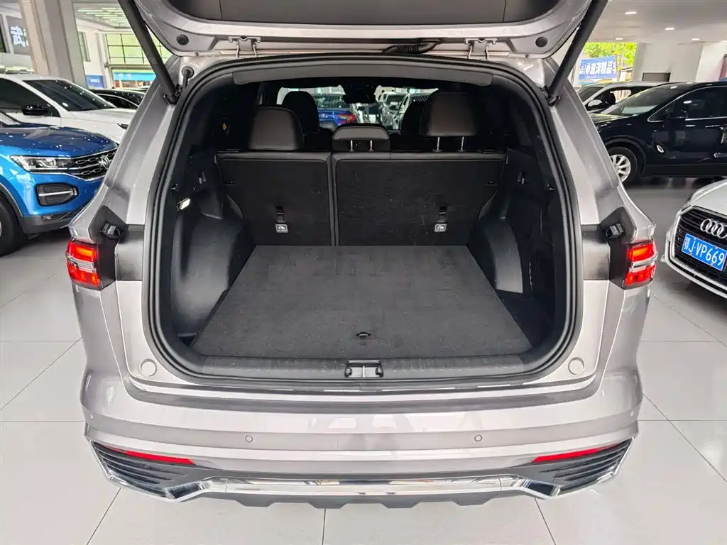 GEELY AUTOMOBILE XINGYUE L