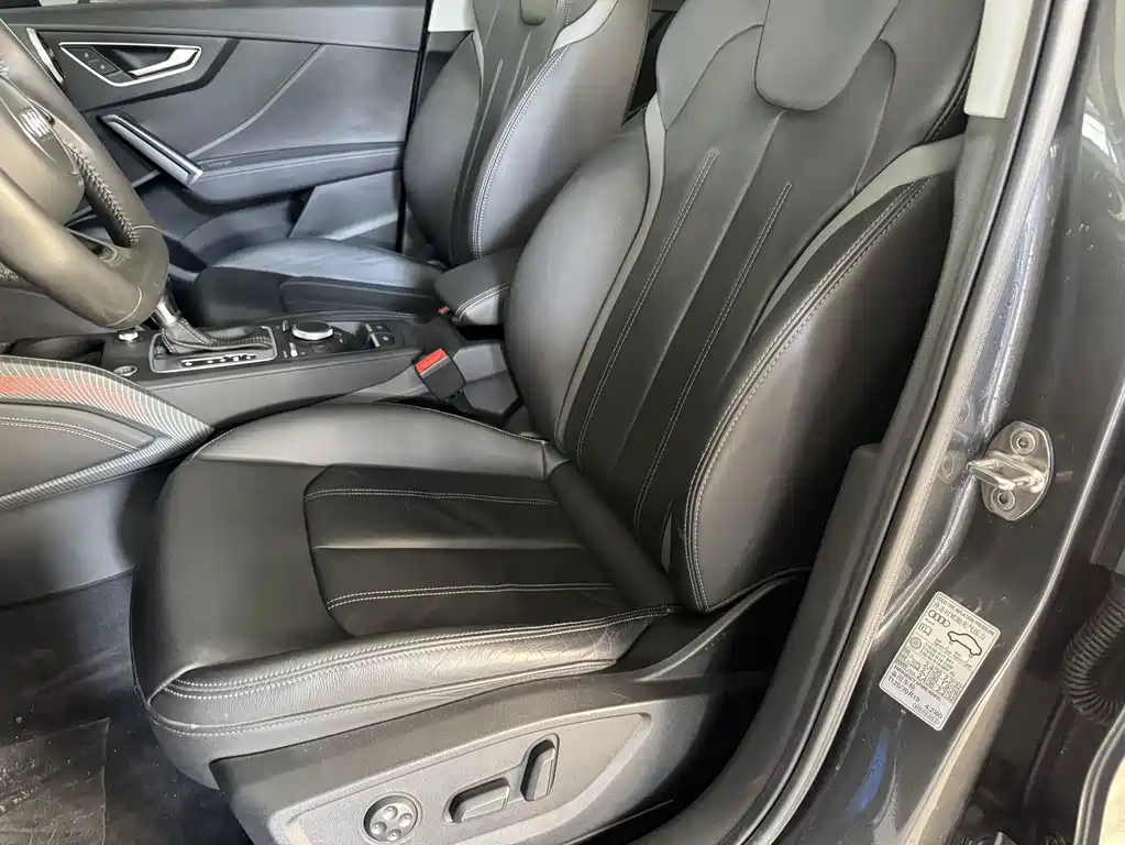 Audi Q2L — миниатюра 12