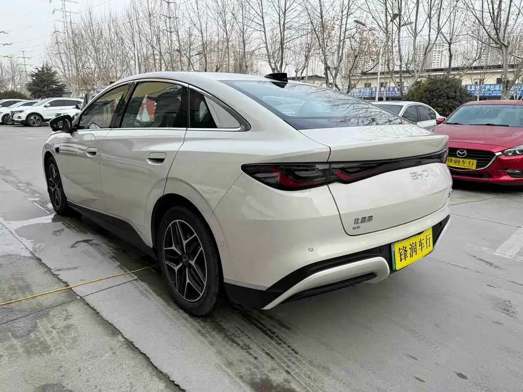 BYD SEAL 06 NEW ENERGY