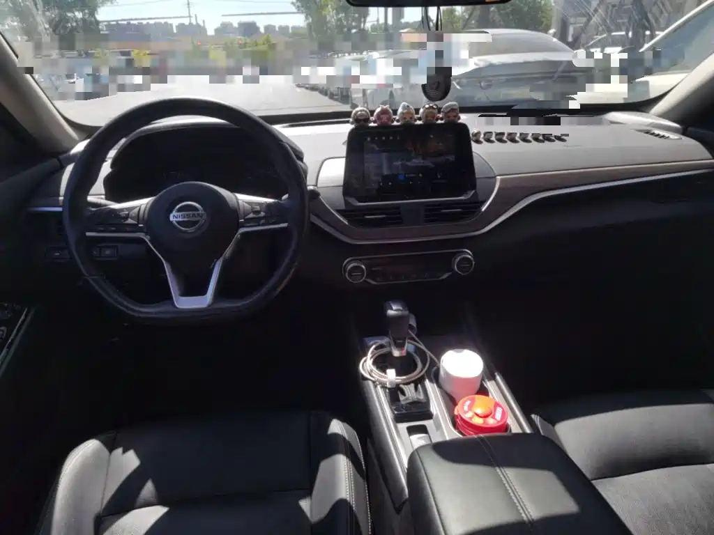 Nissan Teana — миниатюра 10