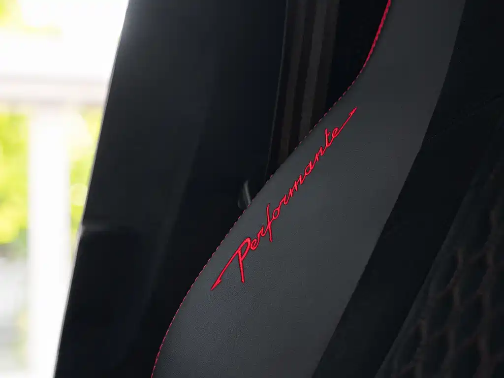 Lamborghini Urus — миниатюра 35