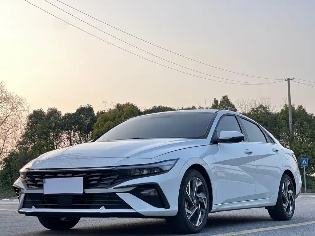 Hyundai Elantra 2026