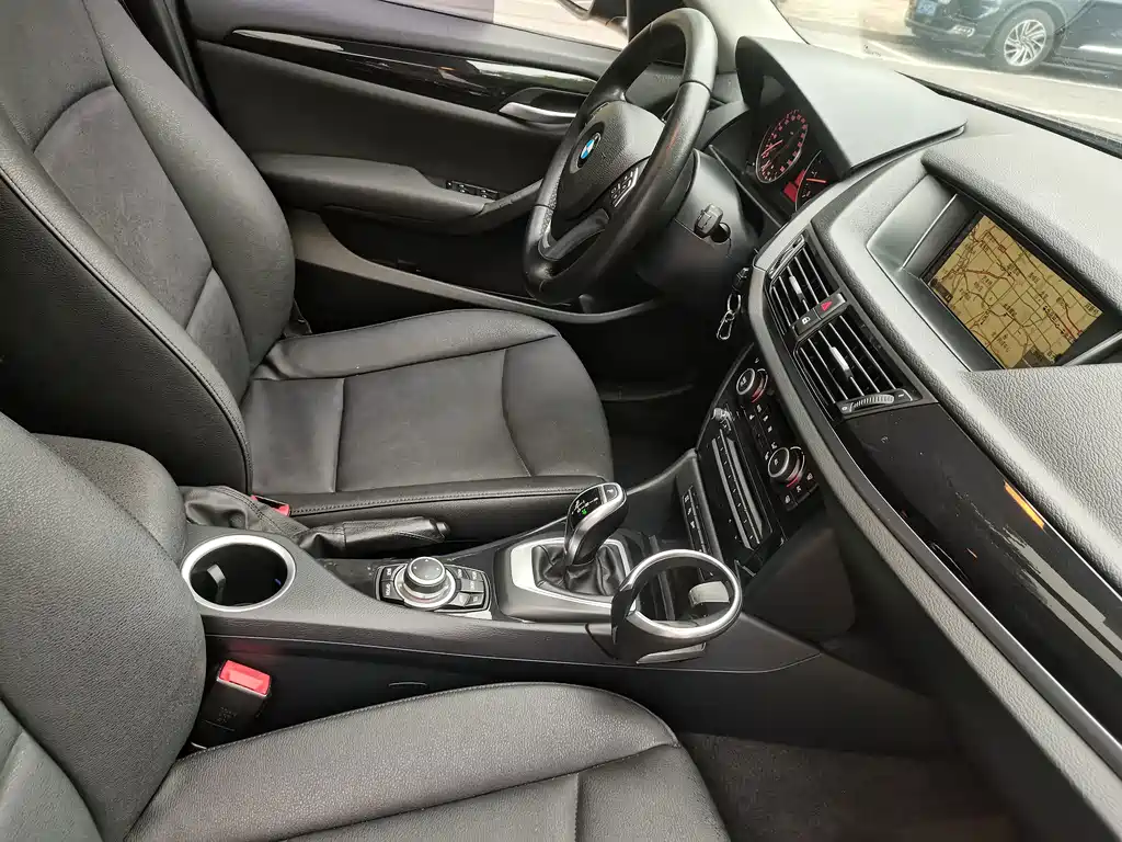 BMW X1 sDrive18i Leading Step-Up Edition, фото 21