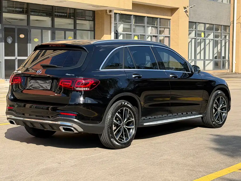Mercedes-Benz GLC — миниатюра 10