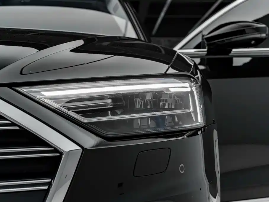 Audi A8 — миниатюра 40