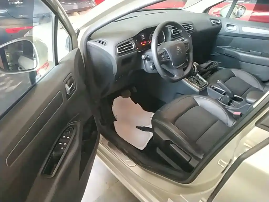 Citroen C4 — миниатюра 16