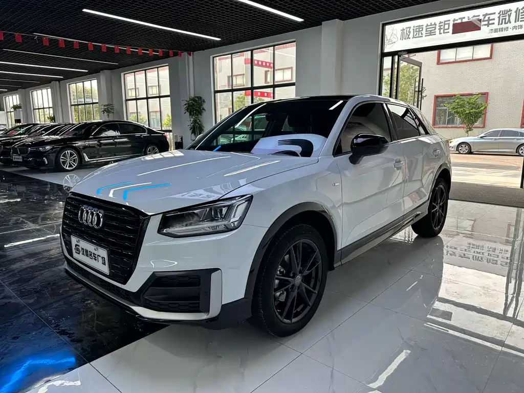 Audi Q2L 2026