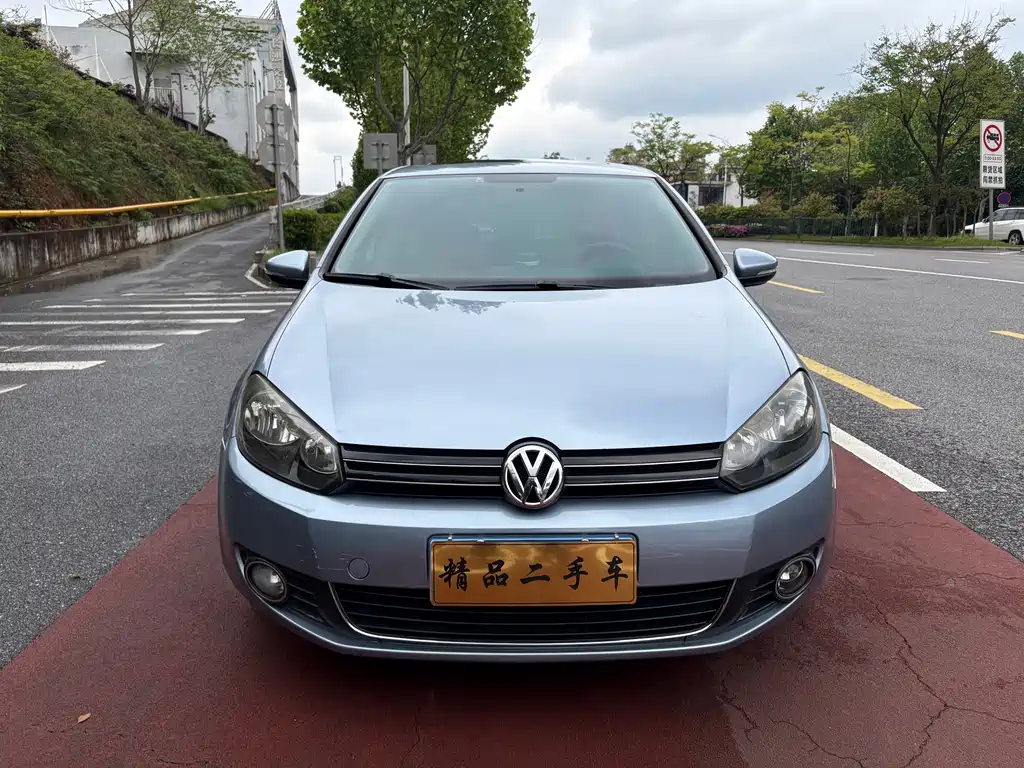 Купить Volkswagen Golf