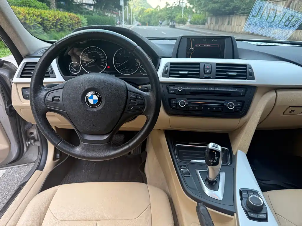 BMW 3 Series — миниатюра 6