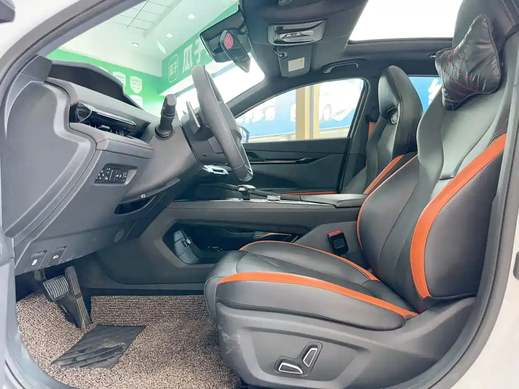 Changan UNI-V — миниатюра 7