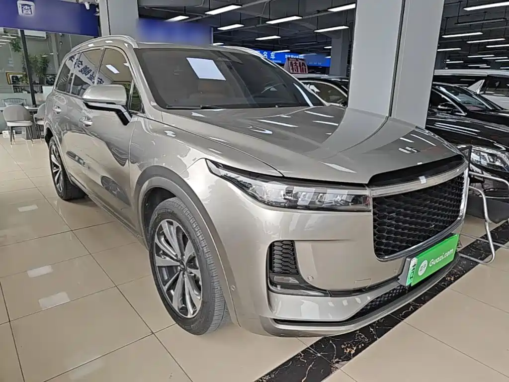 Li Auto Li ONE — миниатюра 4