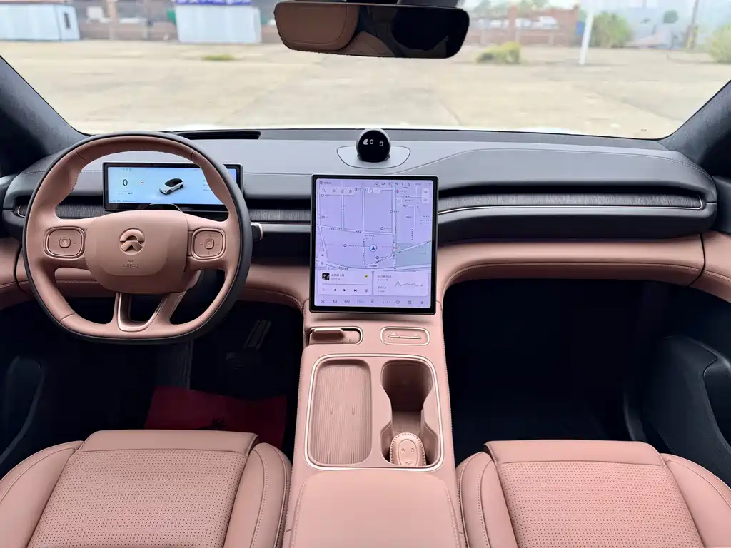 NIO ES6 — миниатюра 8