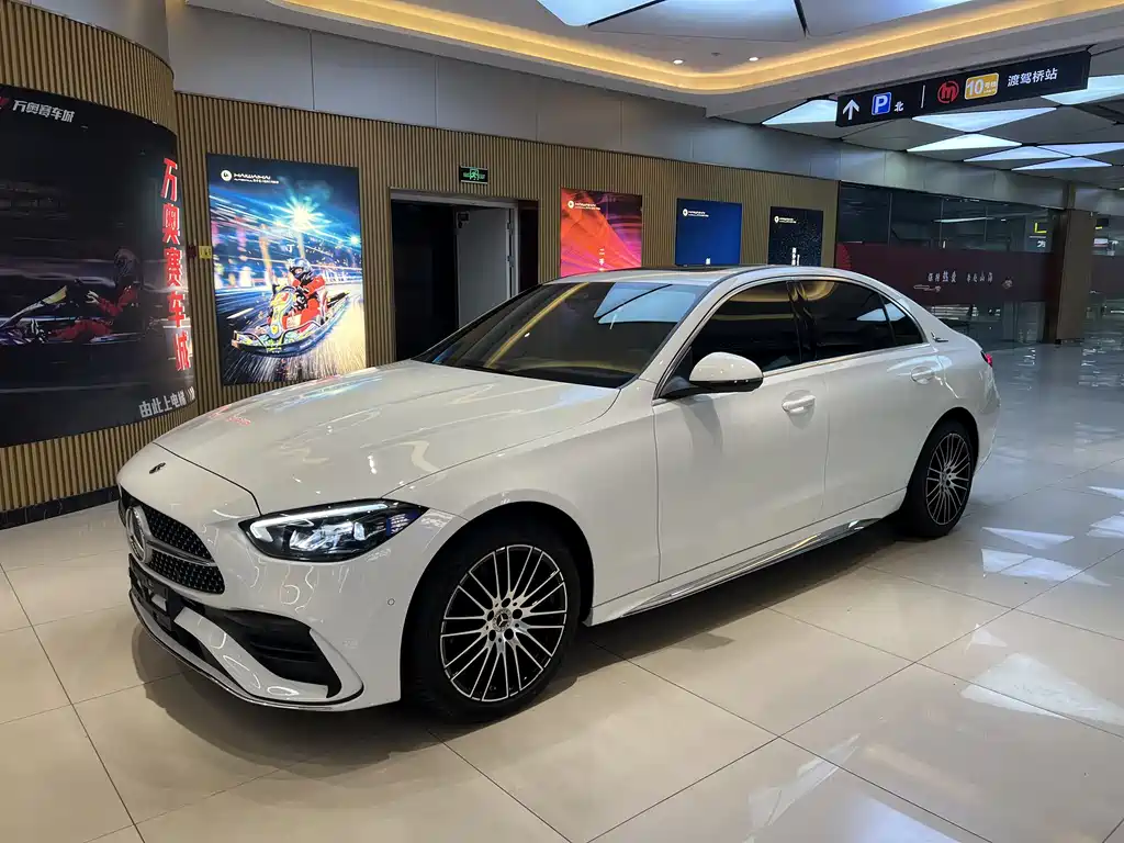 Mercedes-Benz C-Class 2023