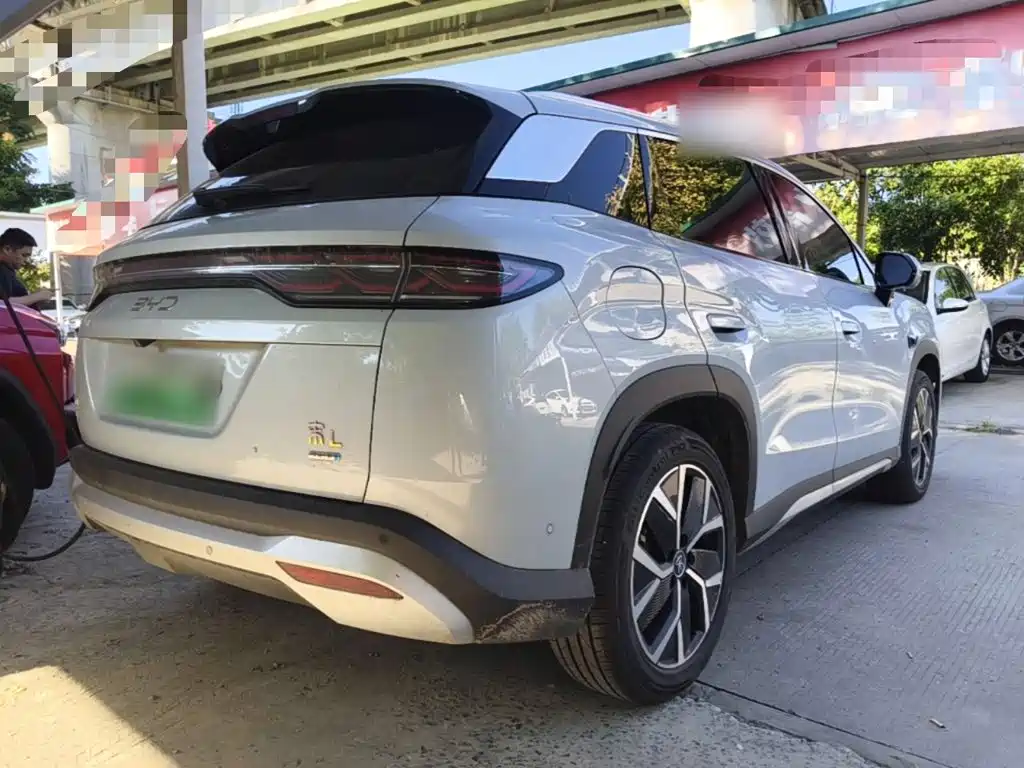 BYD L DM-i — миниатюра 7