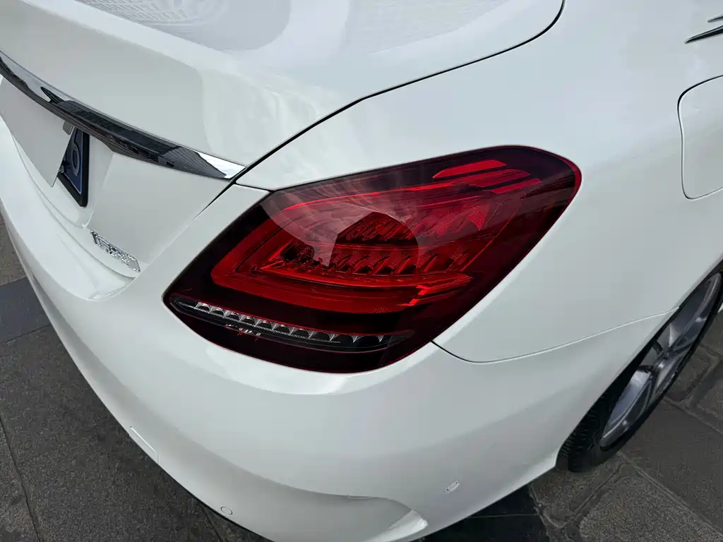 Mercedes-Benz C-Class — миниатюра 39