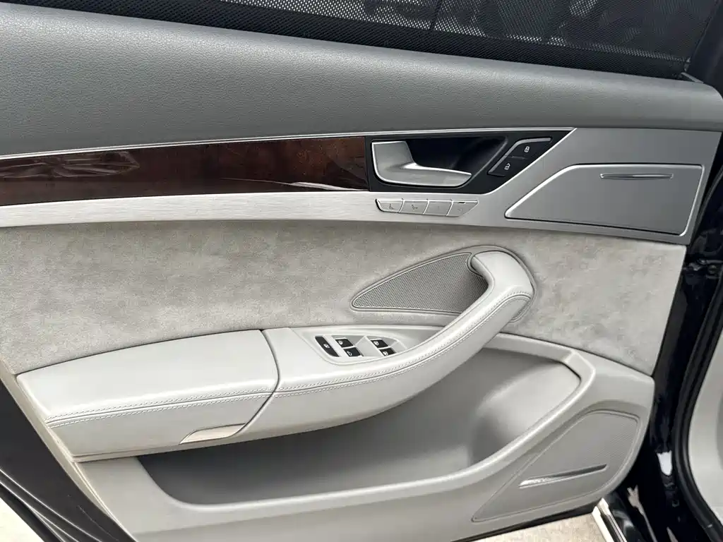 Audi A8 2013 A8L 45 TFSI quattro Luxury