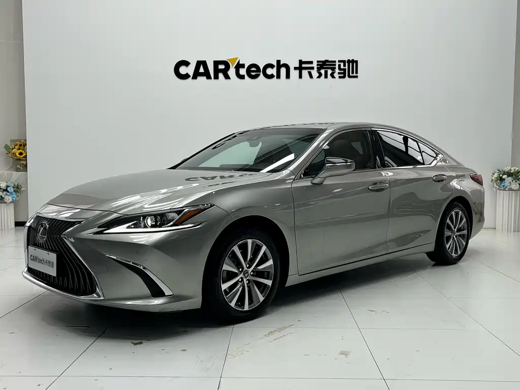 Купить Lexus ES