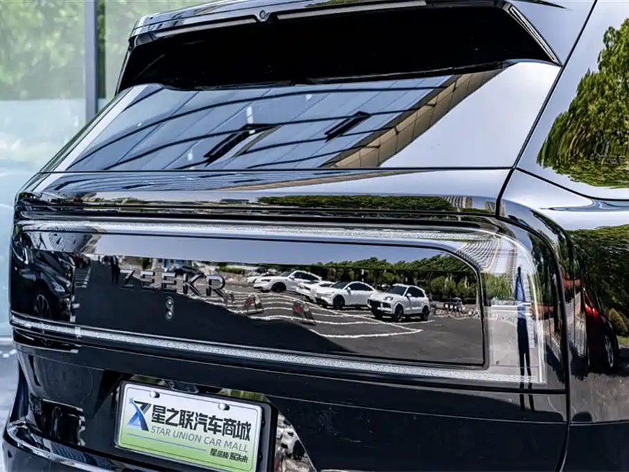 Zeekr 9X 2025 70kWh