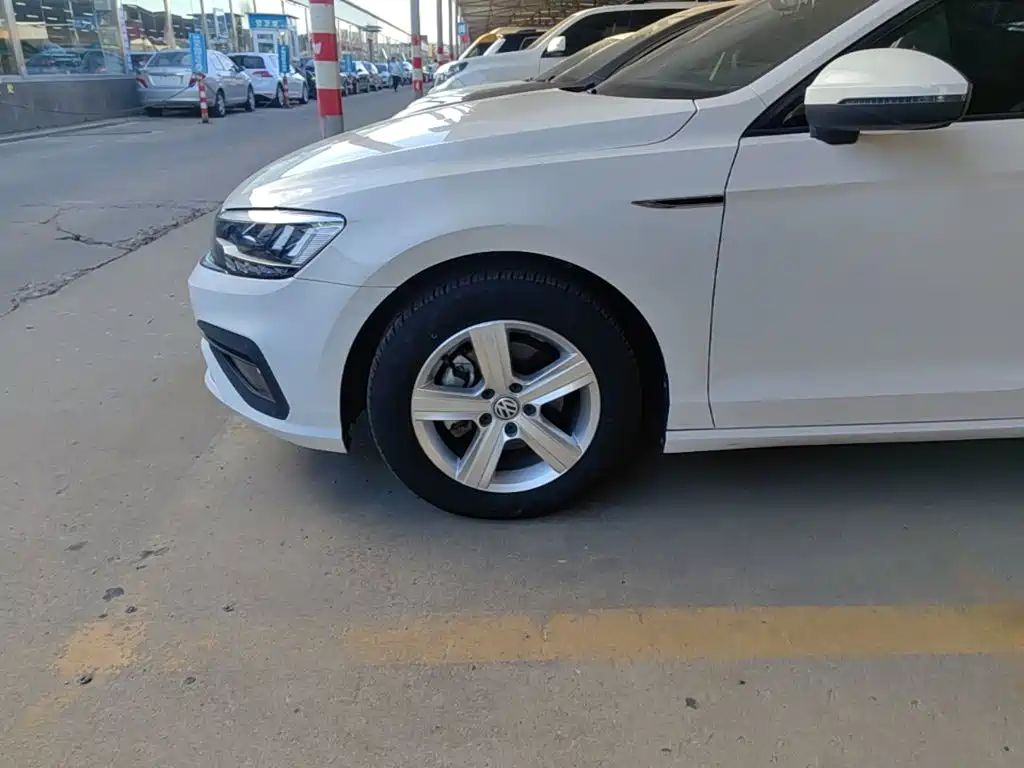 Volkswagen Lamando — миниатюра 23