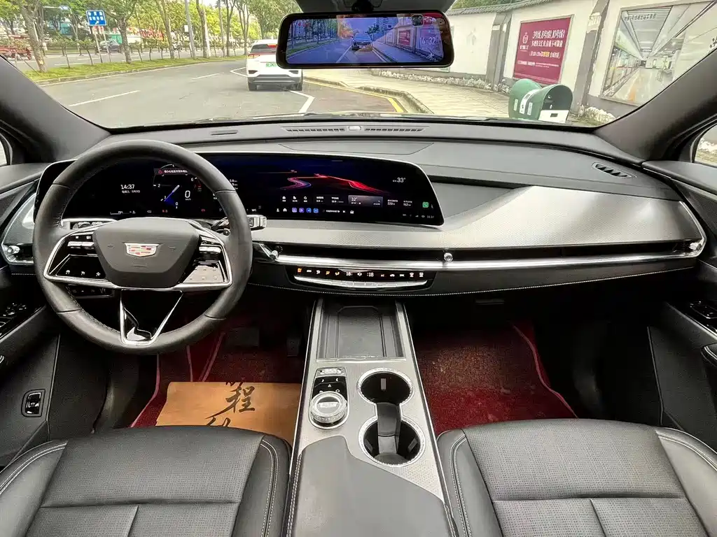 Cadillac XT5 — миниатюра 13