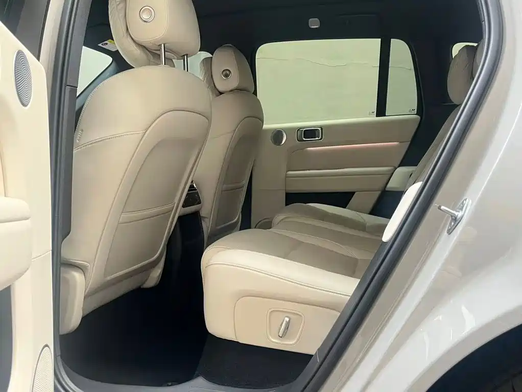 Li Auto Li L6 — миниатюра 10