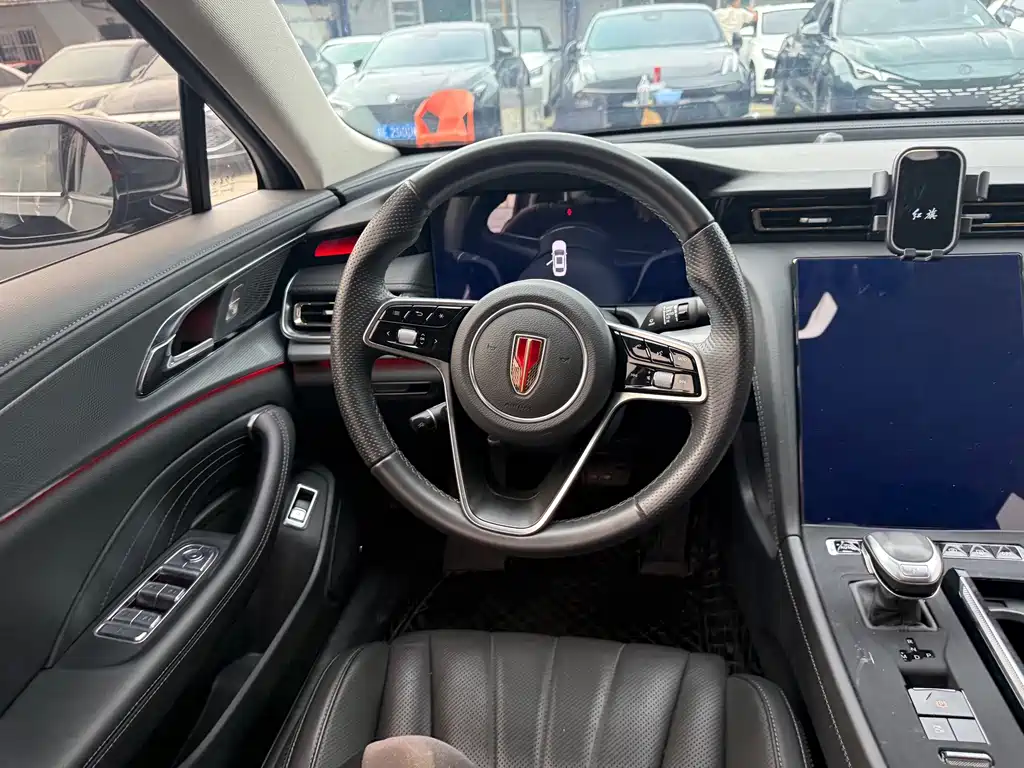 Hongqi Hongqi H5 — миниатюра 7