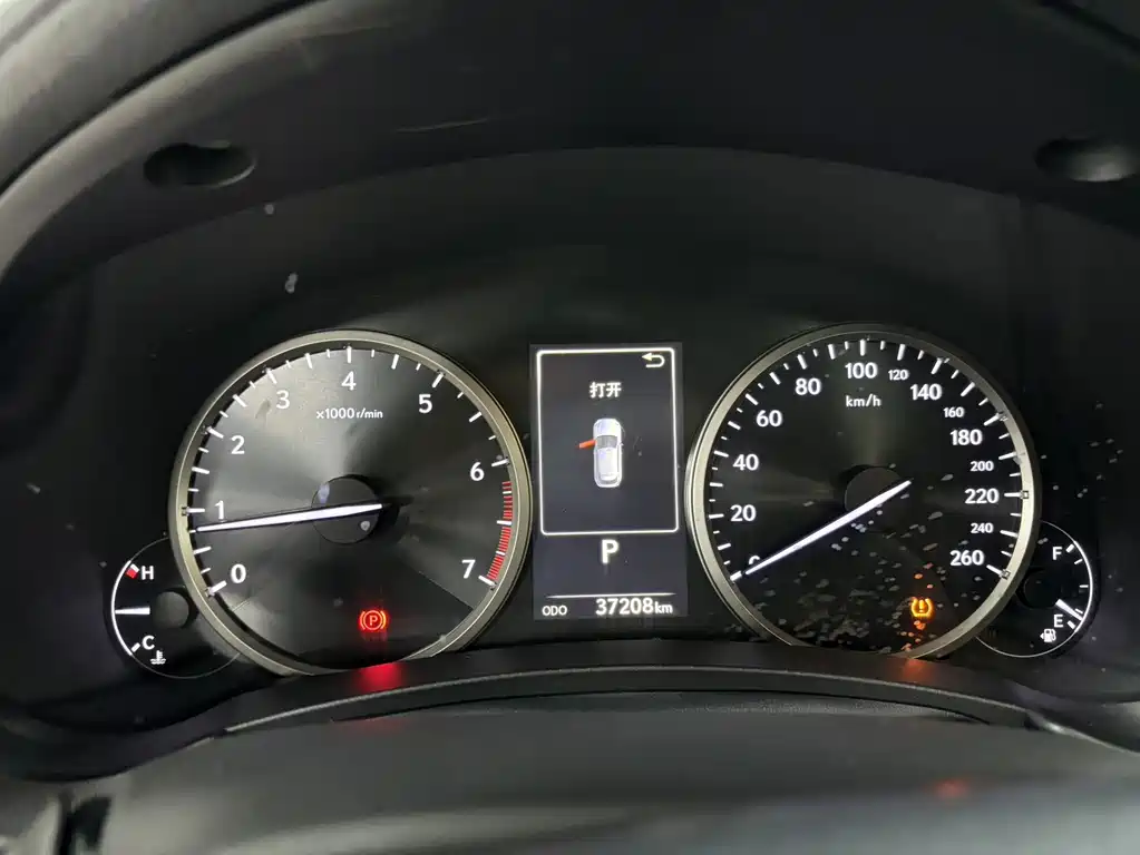Lexus NX — миниатюра 14
