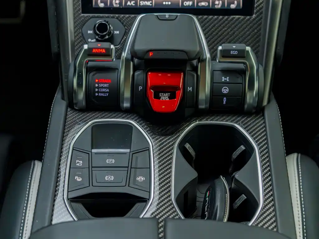 Lamborghini Urus — миниатюра 7
