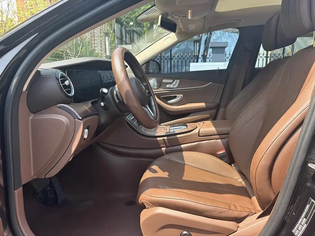 Mercedes-Benz E-Class E 2019 E 300 L Luxury
