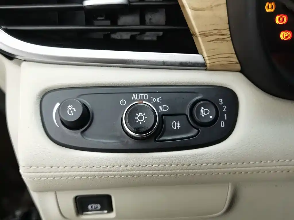 Buick GL8 — миниатюра 21