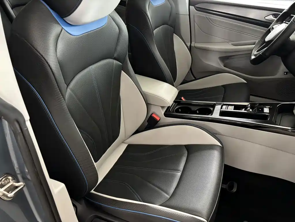 Volkswagen Lamando — миниатюра 10