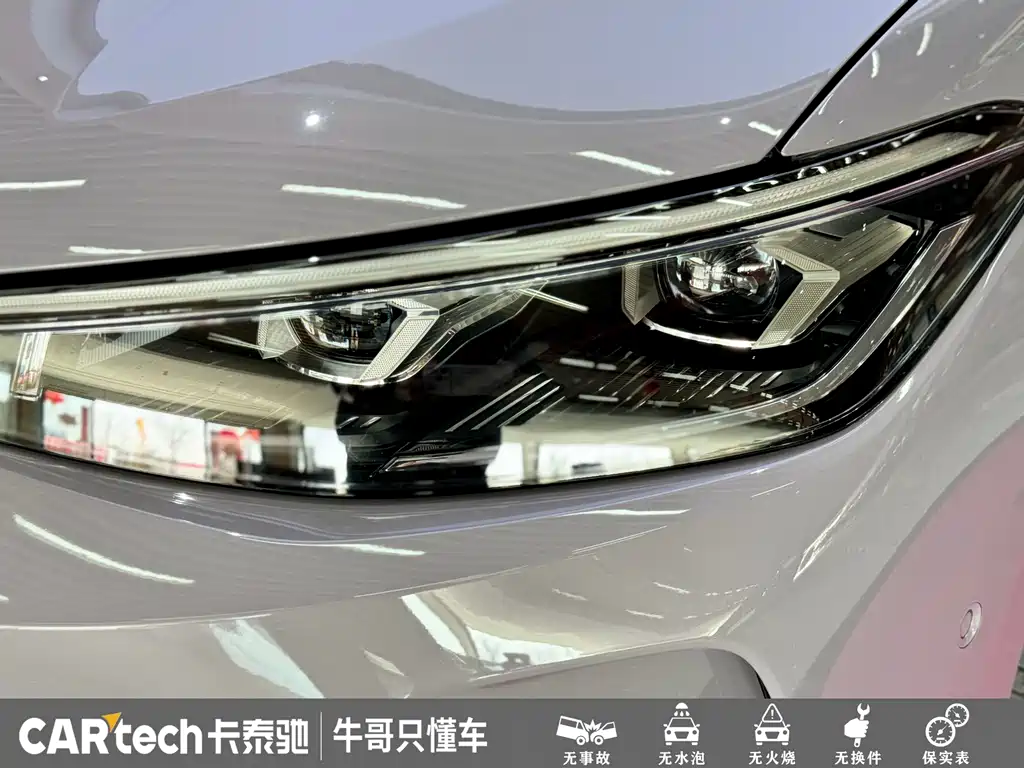 Volkswagen Passat 2025 Pro 380TSI