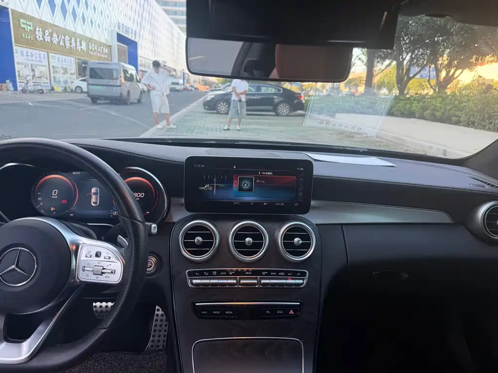 Mercedes-Benz C-Class (Import) — миниатюра 16